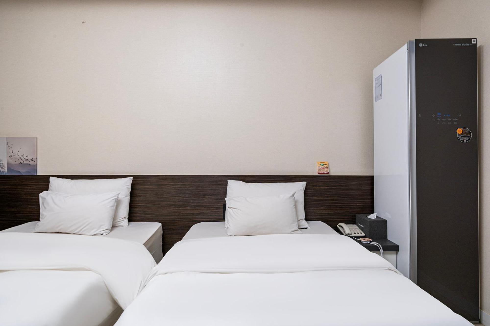 Knox Hotel Чхонан Екстер'єр фото